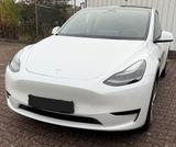 Tesla Model Y Standard Range RWD* Matrix -LED* 20 Zoll - Tesla Gebrauchtwagen von 2024