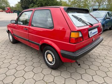 Volkswagen Golf - 3