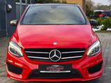 Mercedes-Benz B200 AMG Automatik LED Alcantara Panorama - Mercedes-Benz B 200: AMG