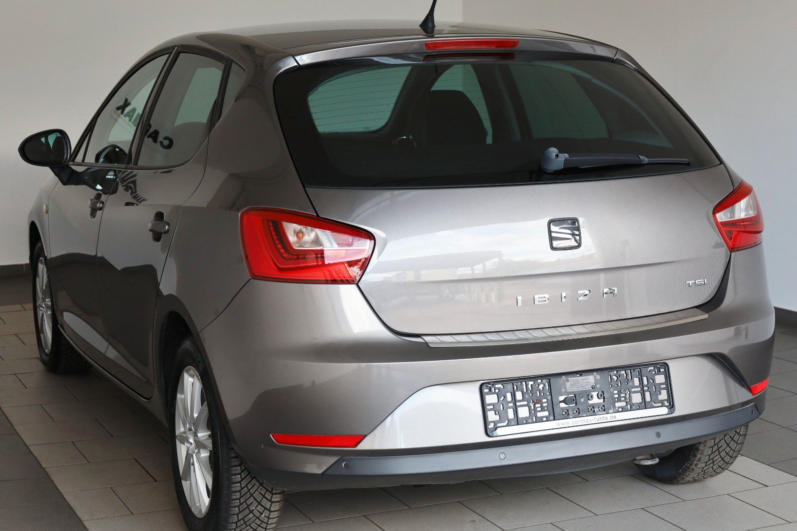 Fahrzeugabbildung SEAT Ibiza Style, SH,PDC,Klima,Tempomat,8fach bereift