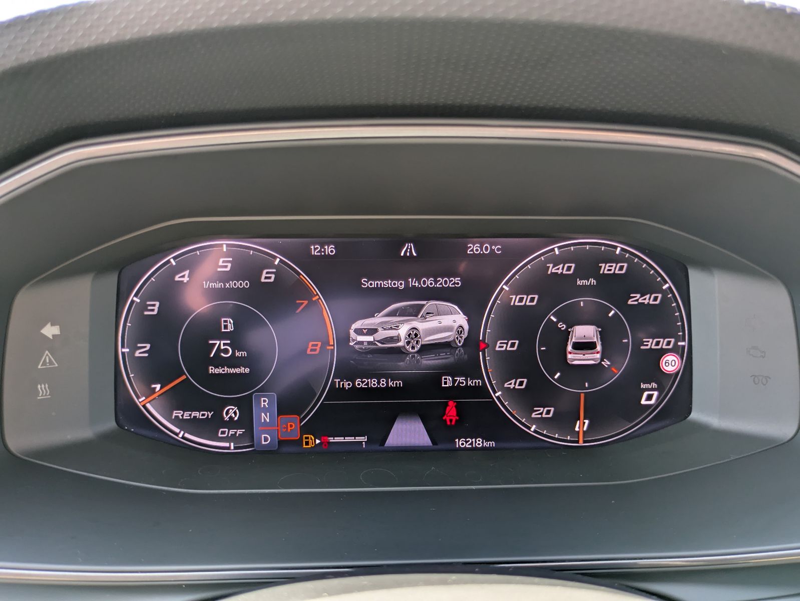 Fahrzeugabbildung CUPRA Leon 1.5 eTSI DSG MATRIX-LED*ACC*APP*KAMERA*18"