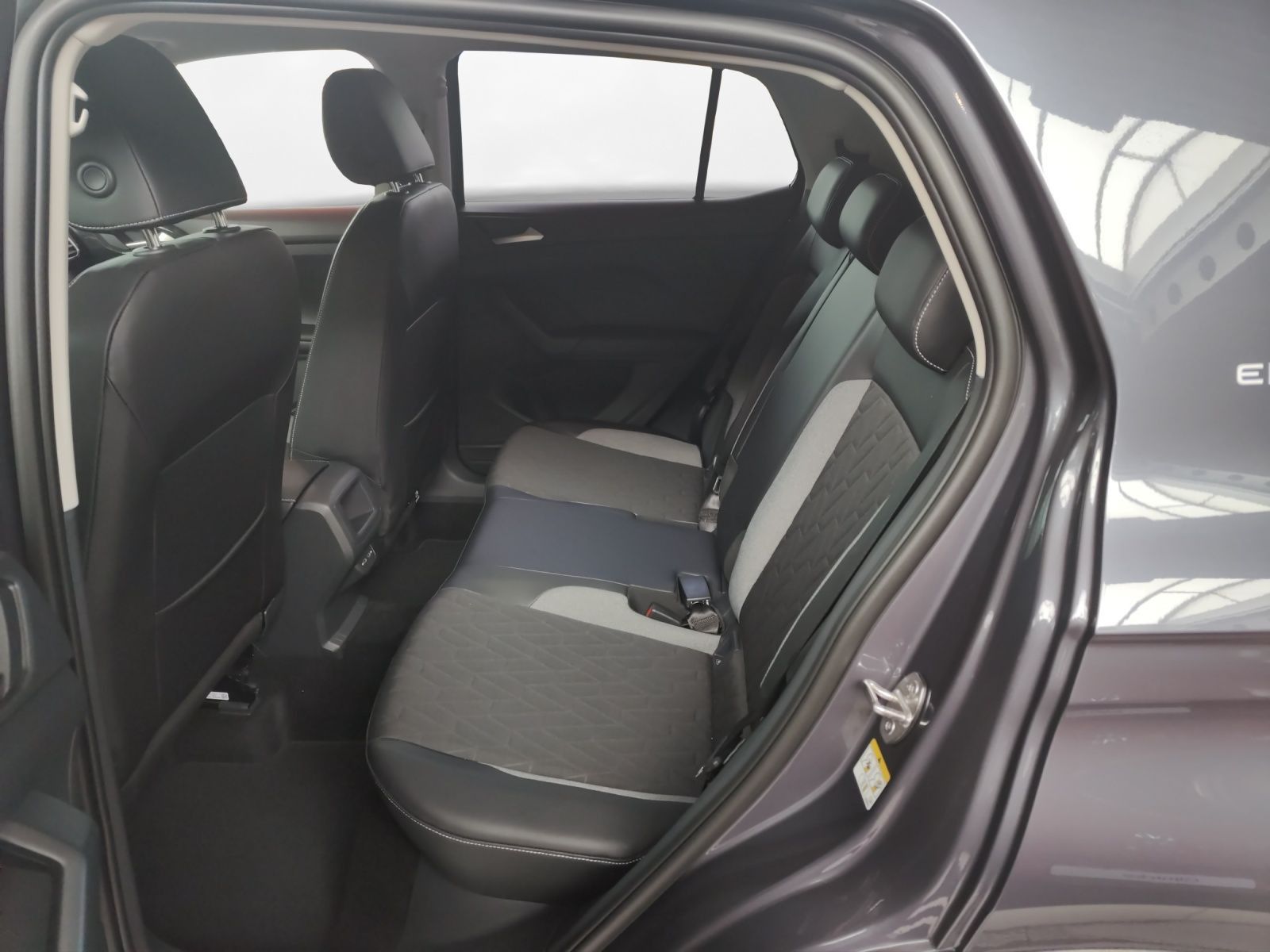 Volkswagen T-Cross - Bild 4