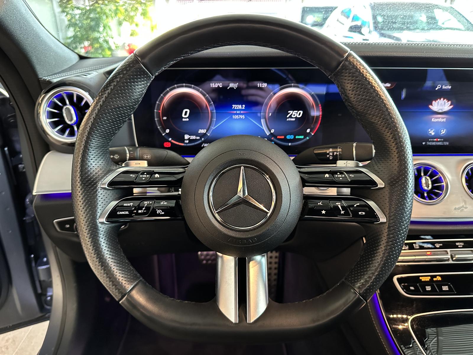 Mercedes-Benz CLS 300 4M*AMG Line*ACC*OLED*MBUX*Leder*LED*