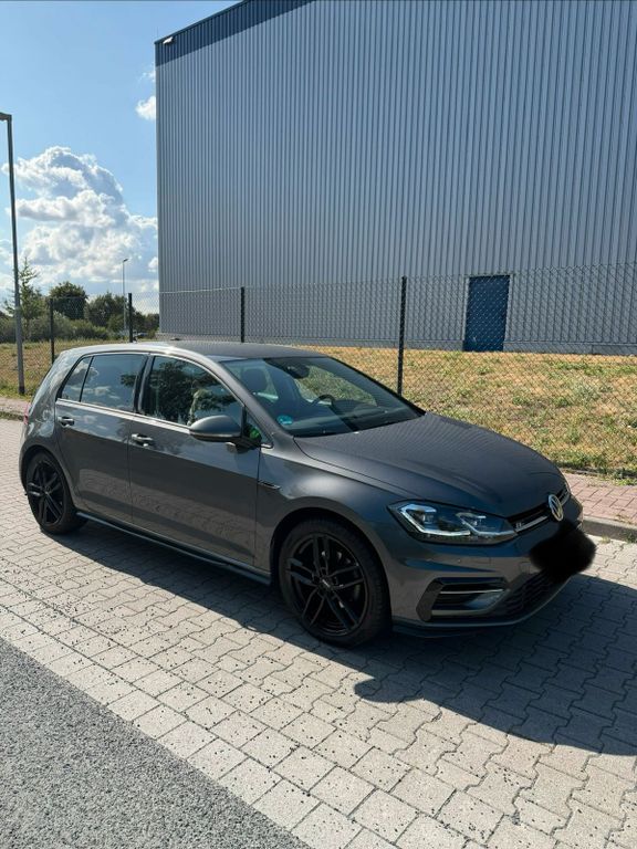 Image of Volkswagen Golf
