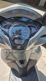 Honda SH 300 i - Offers matching your search criteria