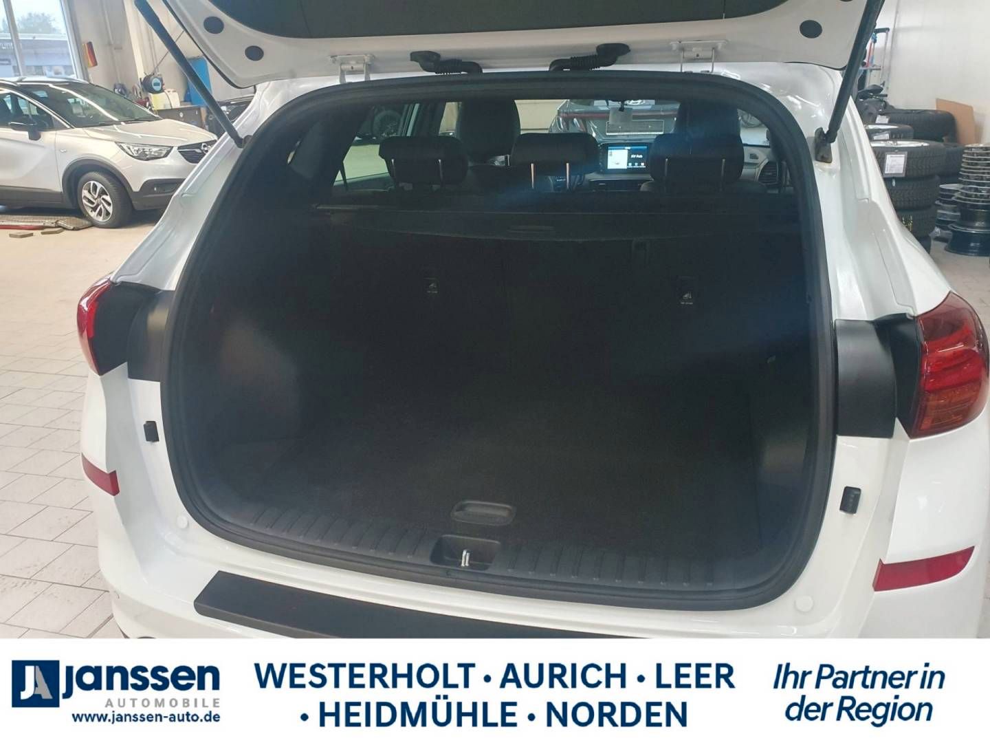 Fahrzeugabbildung Hyundai TUCSON FL N LINE Smart Key