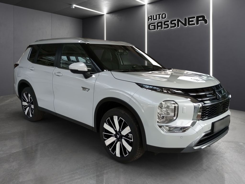 Image of Mitsubishi Plug-in Hybrid Outlander