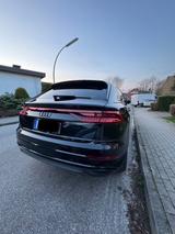 Audi Q8 50 TDI | Massage | Garagenfahrzeug |  - Audi Q8 Gebrauchtwagen in Hamburg