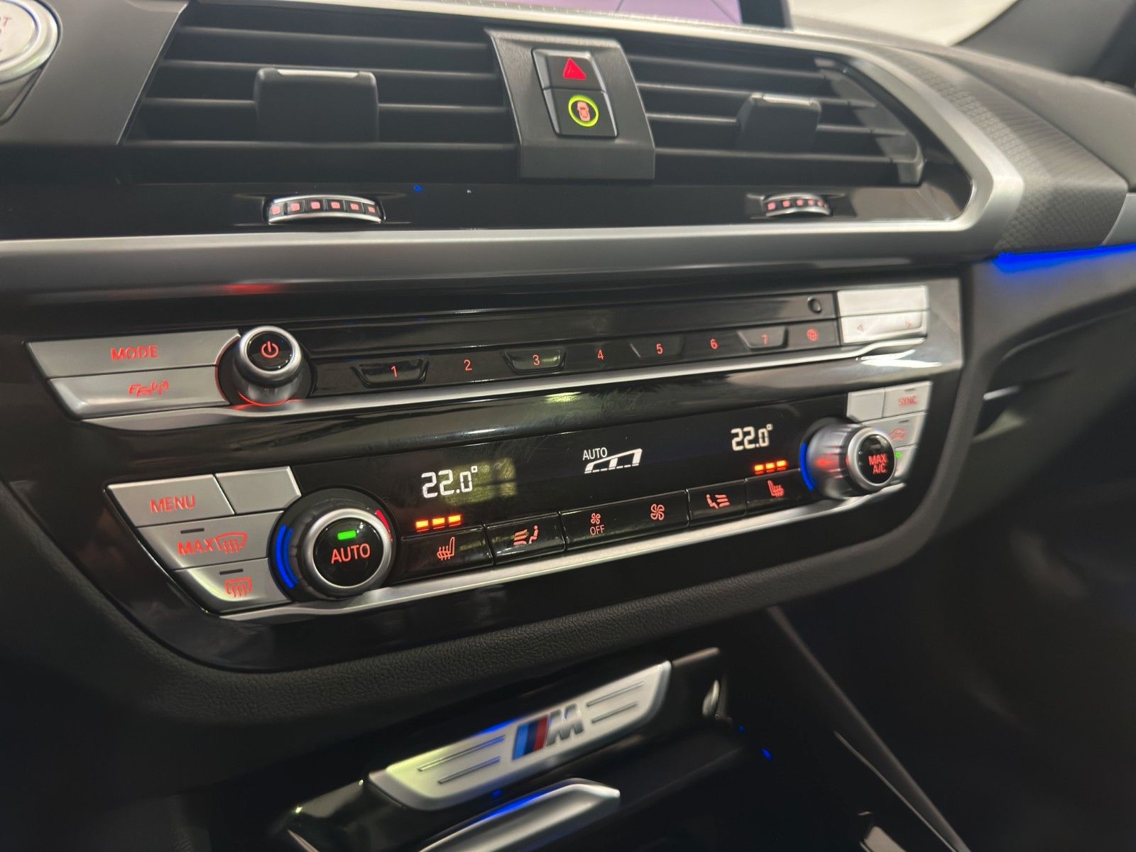 BMW X3 M40d xDr. LC.PRO AD.LED ACC H K PANO 360° AHK foto 21