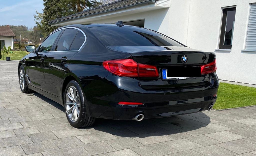 Image of BMW 520