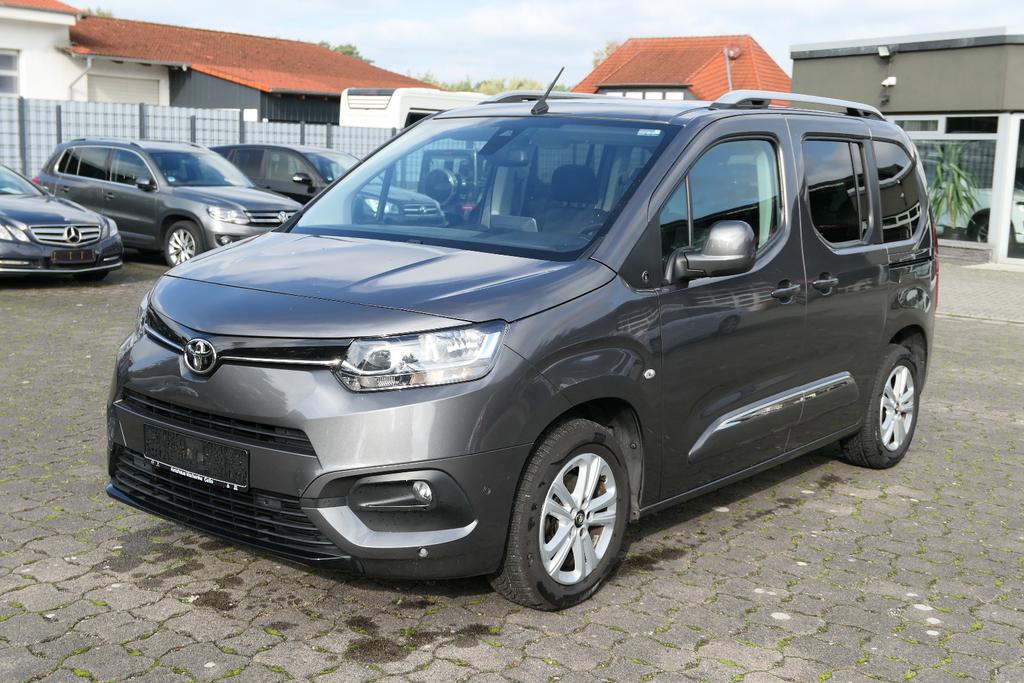 Toyota Proace City Verso L1 Team Deutschland/Pano/ACC