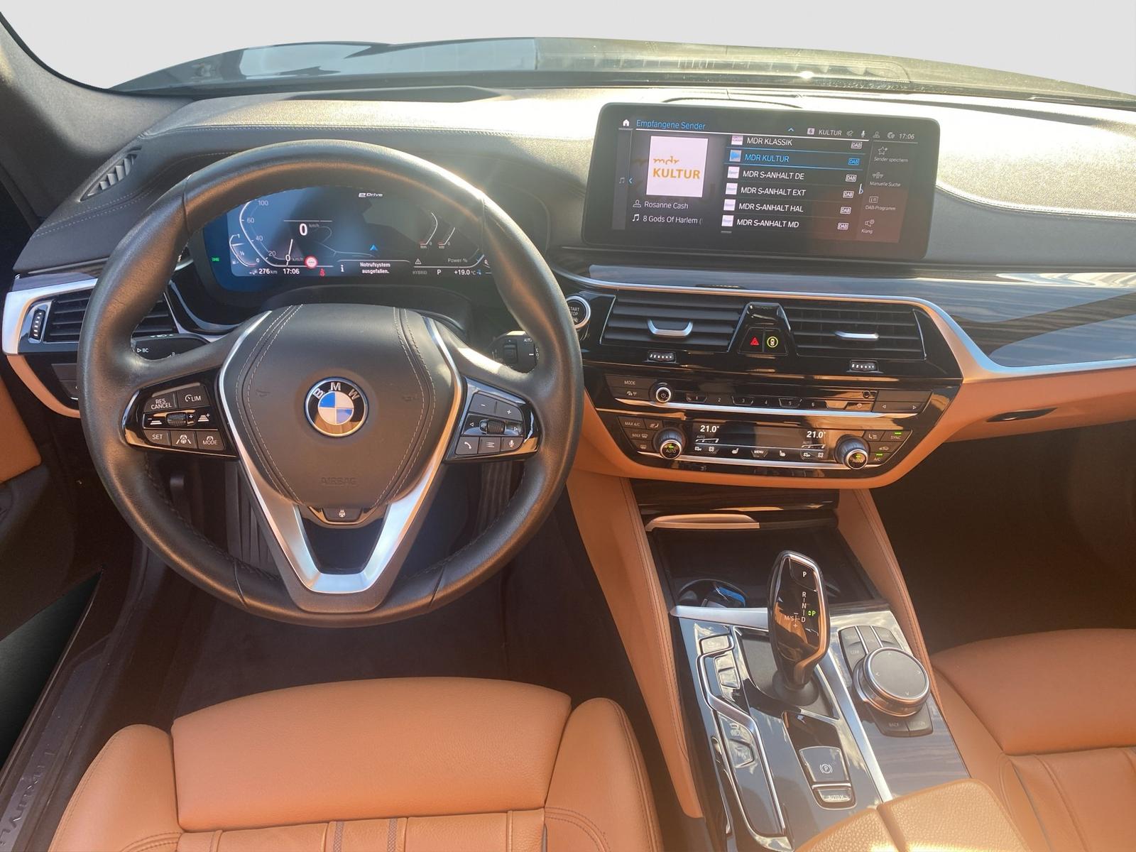 BMW 530e Touring Aut. Luxury Line ACC Laser AHK