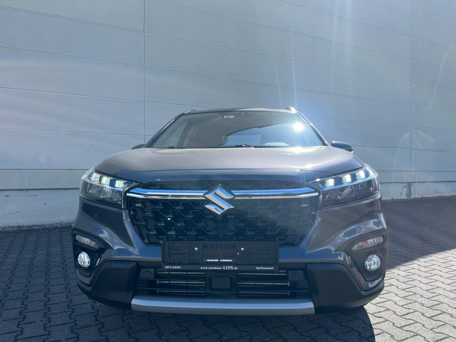 Suzuki S-Cross 1.4i Comfort+ AllGrip | LED | ACC |