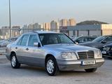 Mercedes-Benz W124 E320 / 1995 / 10.600KM - Mercedes-Benz 320: Limousine