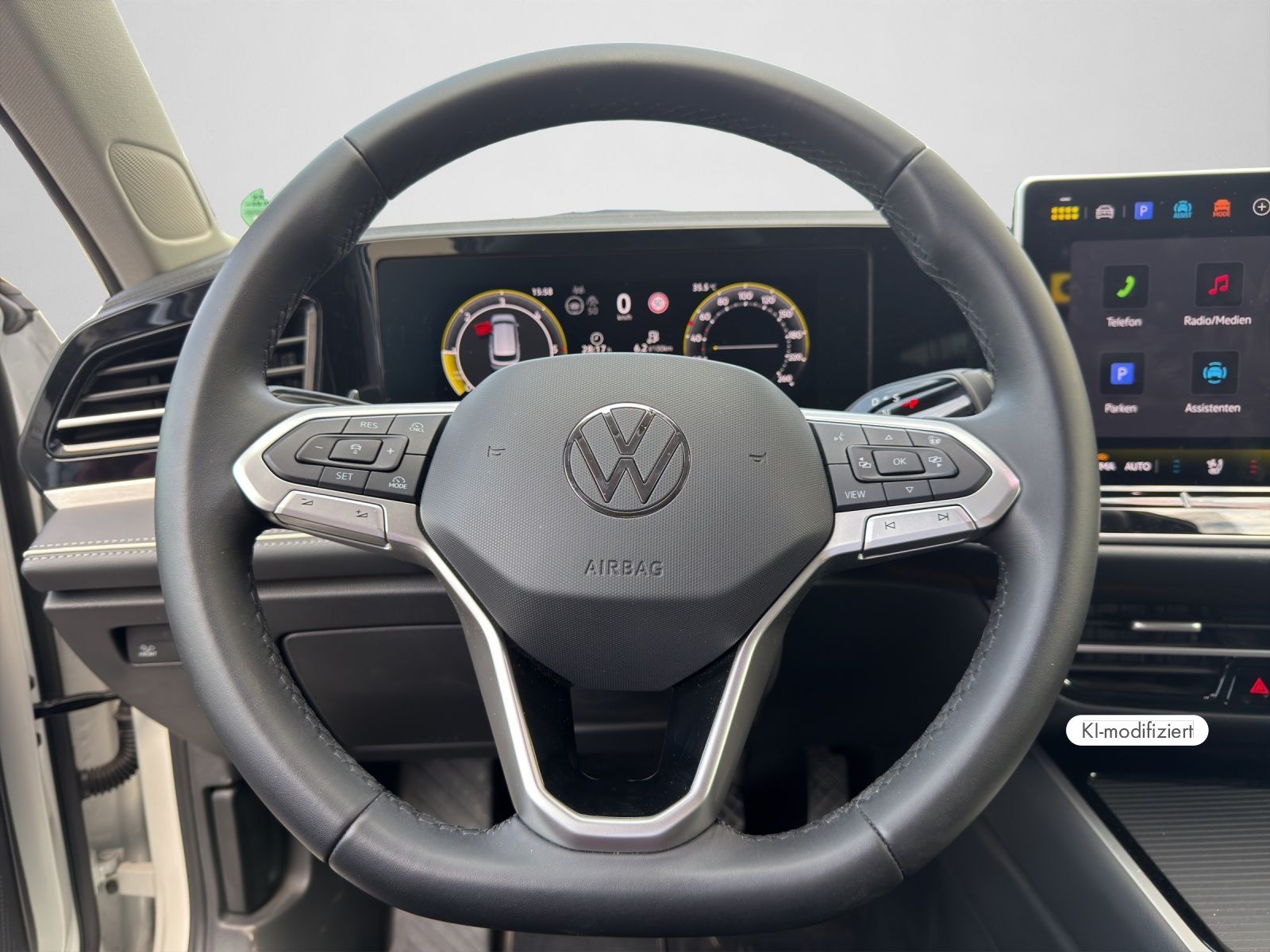 Volkswagen Passat Variant - Bild 11