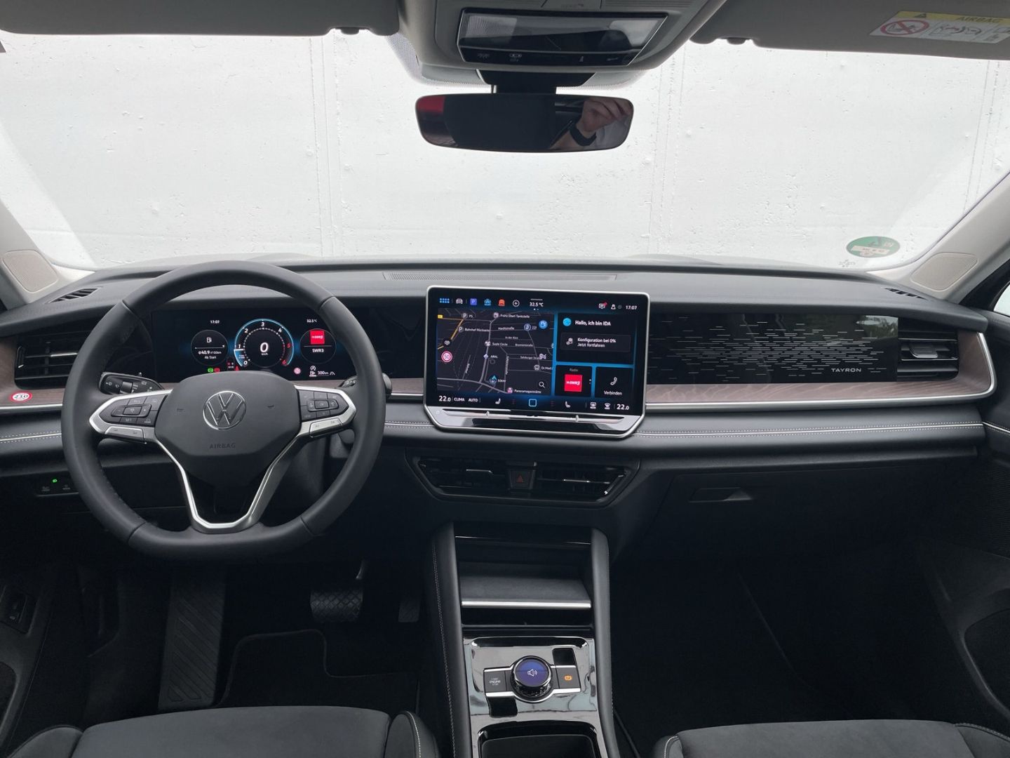 Tayron 2.0 TDI DSG Elegance AHK/Navi/Keyless/CAM