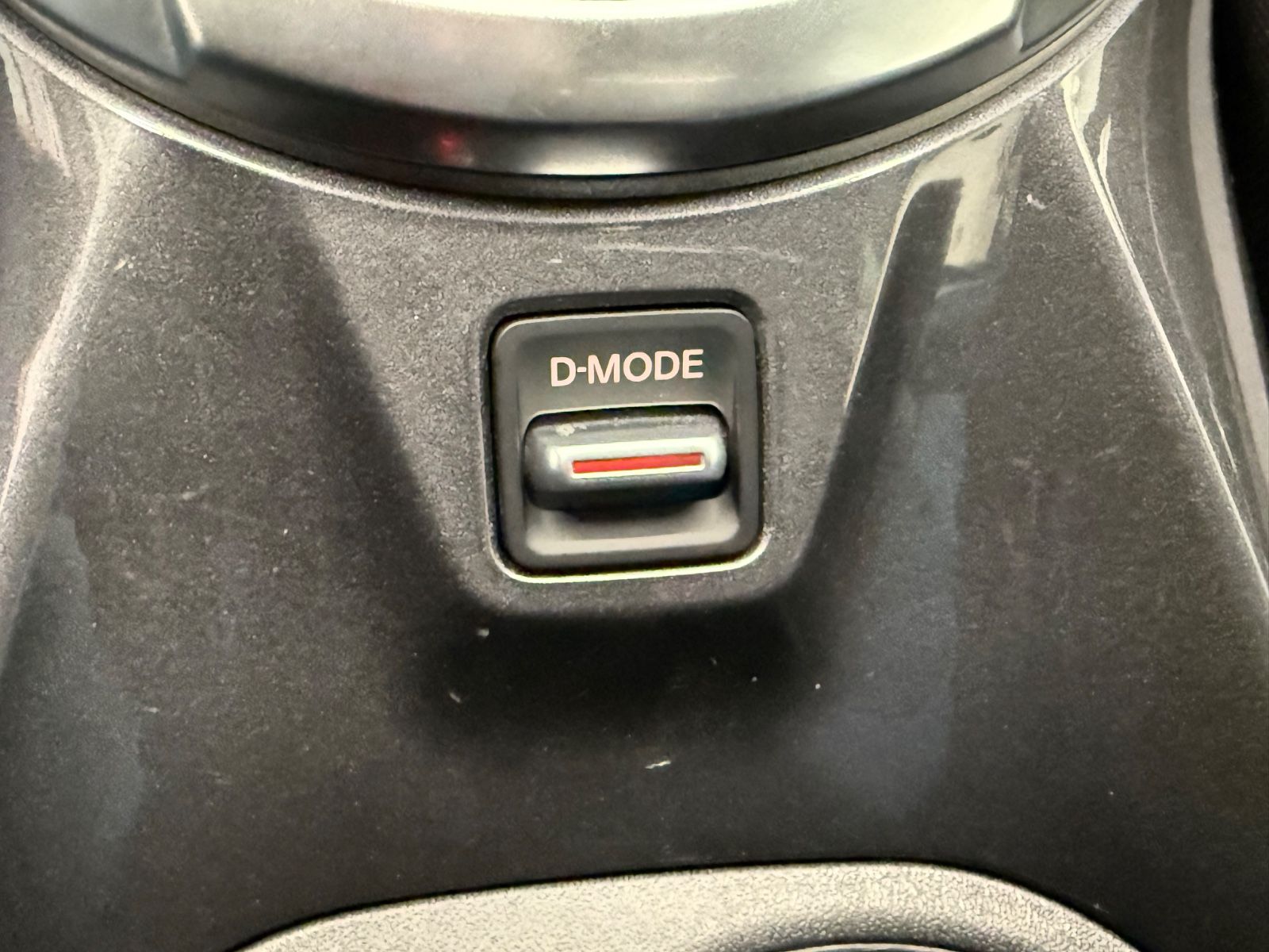 Fahrzeugabbildung Nissan Juke Hybrid N-Connecta - Navi,  Winter-P.