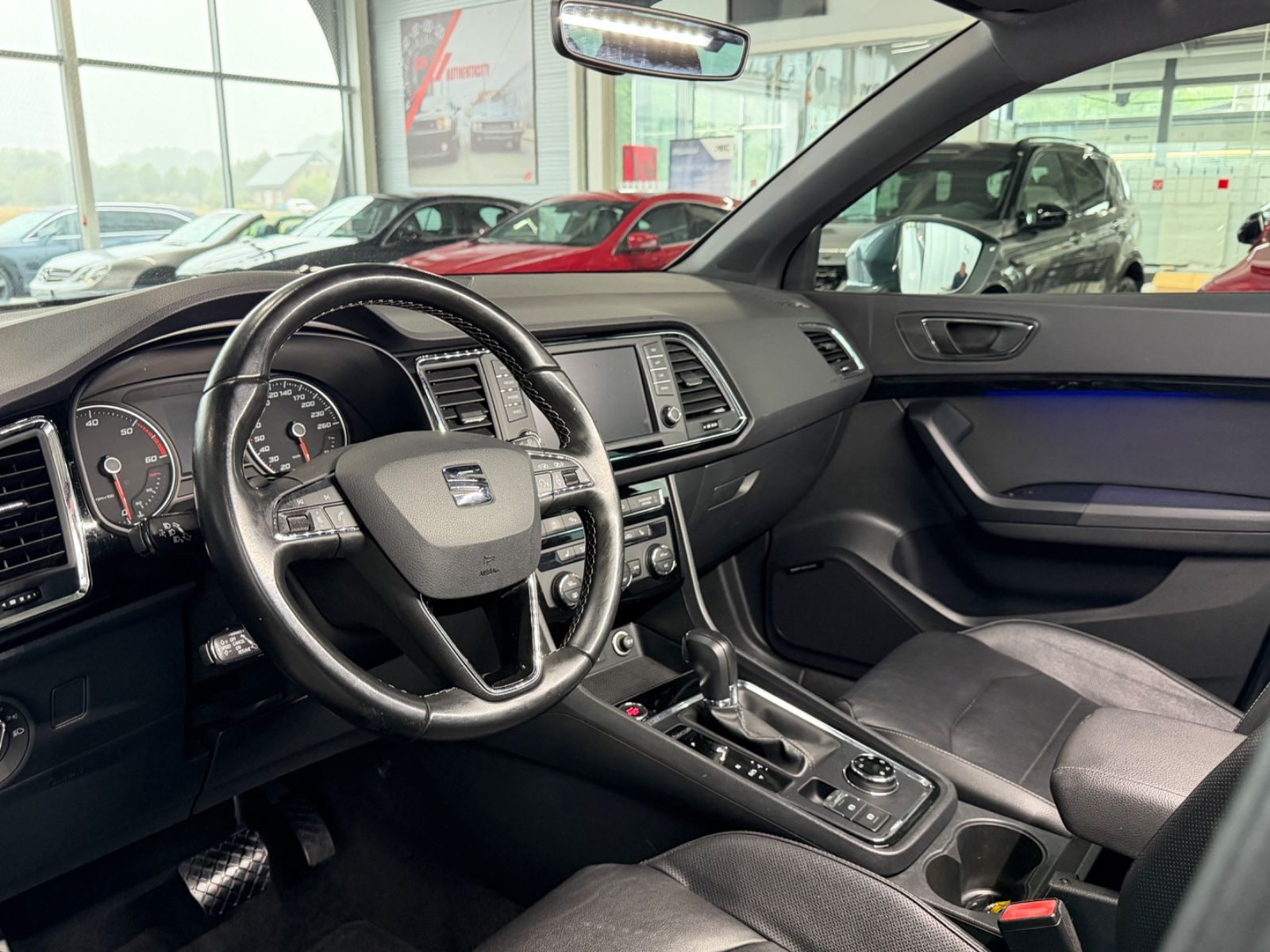 Fahrzeugabbildung SEAT Ateca 2.0 TDI Xcellence 4Drive 360°-Kamera ACC
