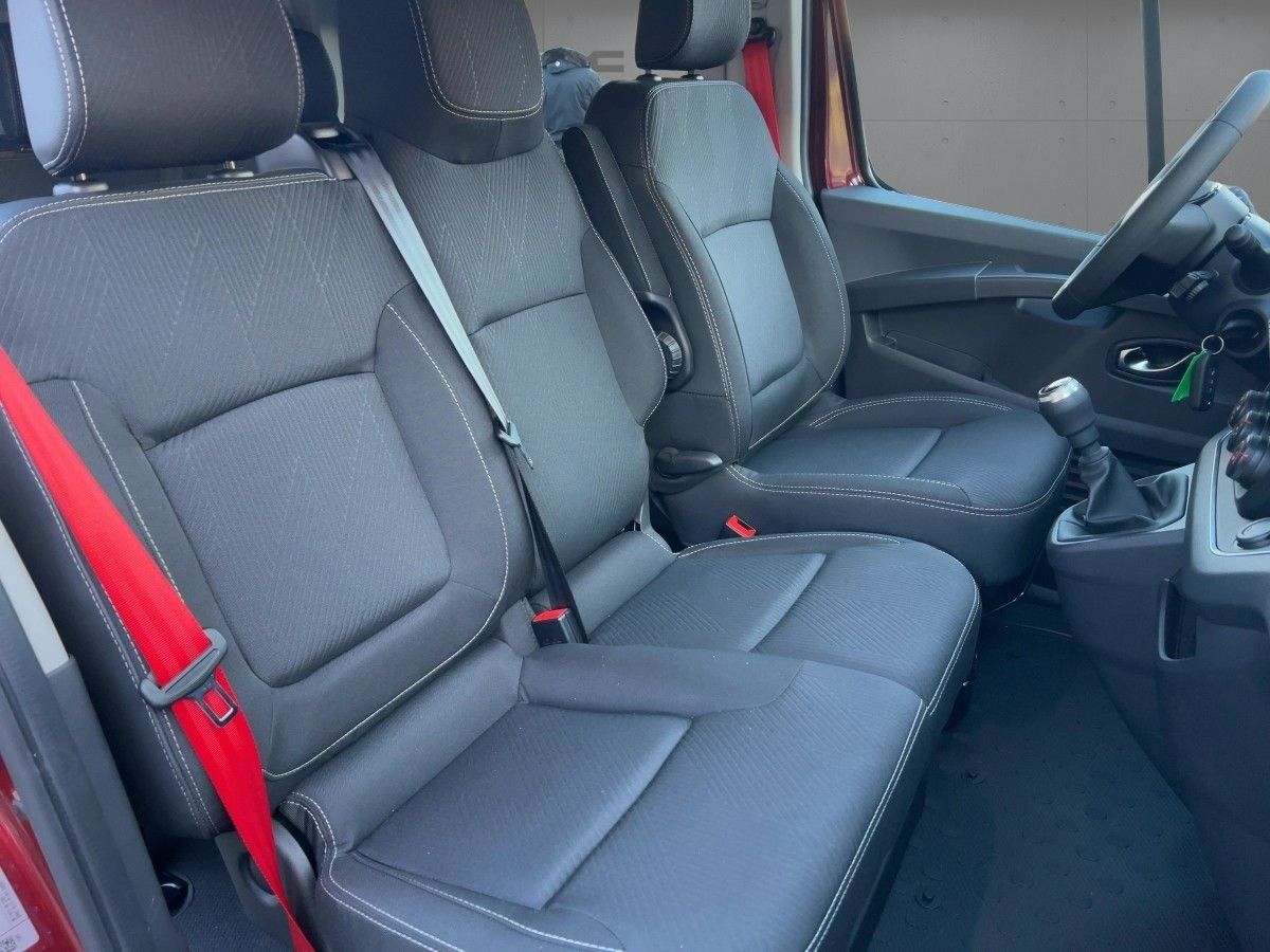 Renault Trafic - Bild 11
