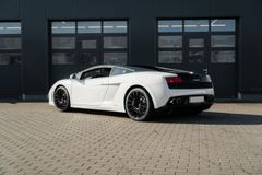 Fahrzeugabbildung Lamborghini Gallardo LP560-4 Bicolor*LIFT*CAM*INSPEKTION NEU