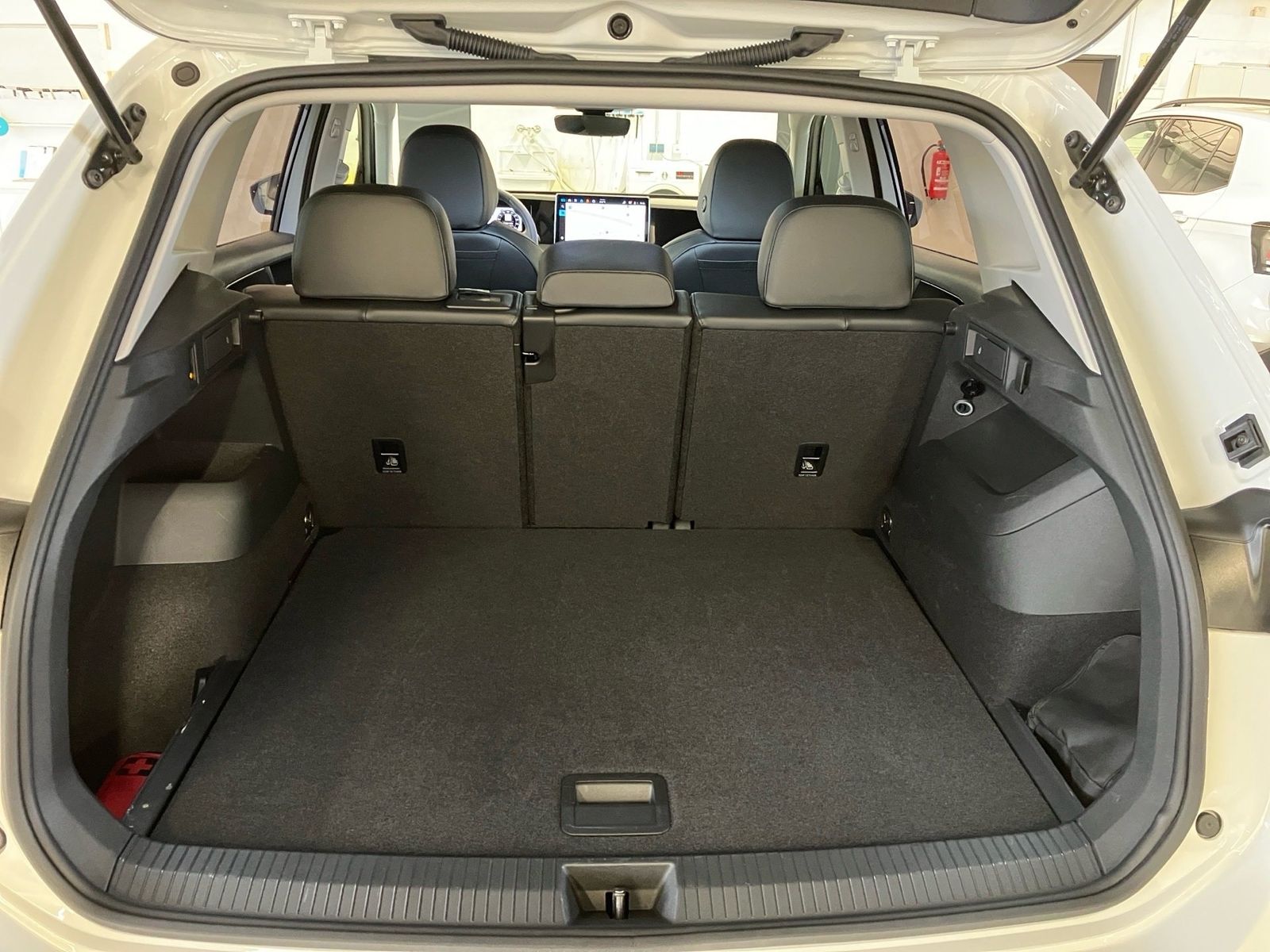 Volkswagen Tiguan - Bild 8