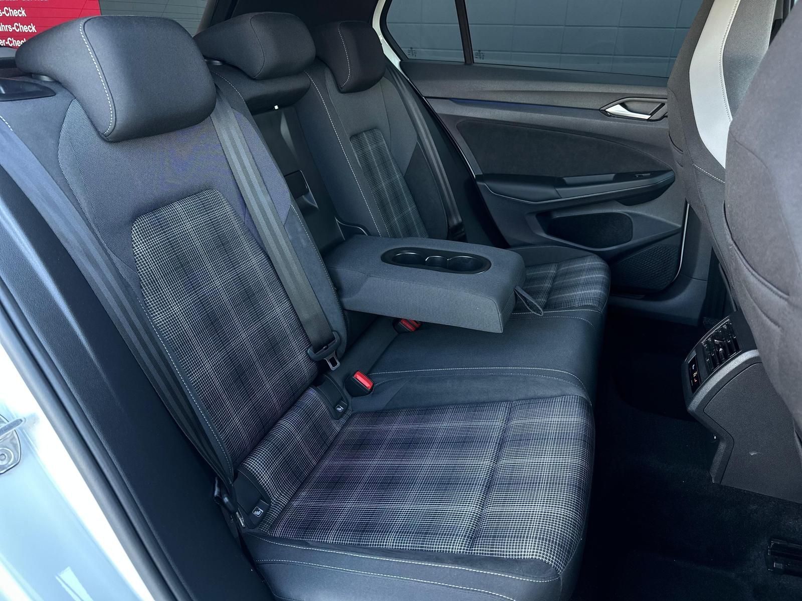 VW Golf 2.0TDI GTD* MATRIX#SHZ#LH#ACC#SPUR#TOT#NAVI - Image 17