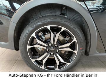 Fahrzeugabbildung Ford Focus Turnier Active X LED ACC Navi Kamera HUD