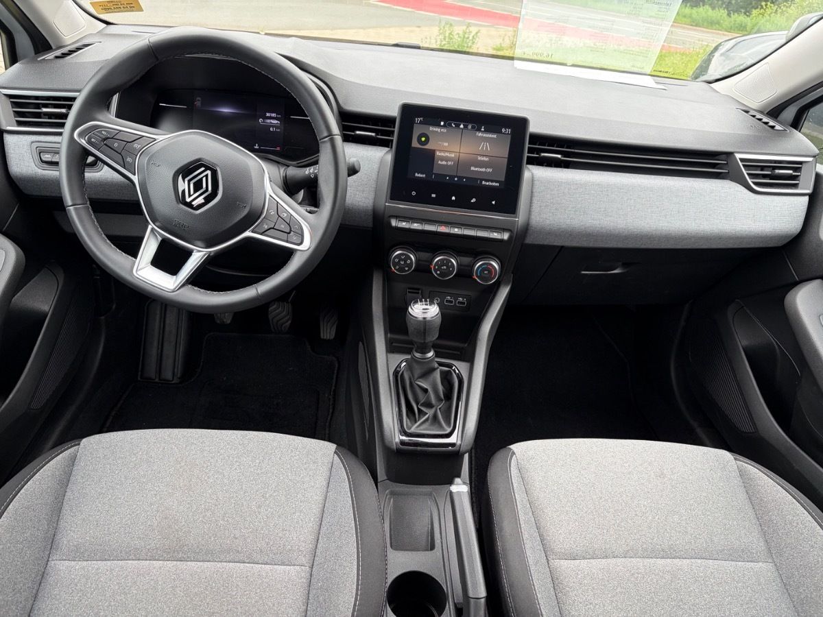 Renault Clio - Bild 19