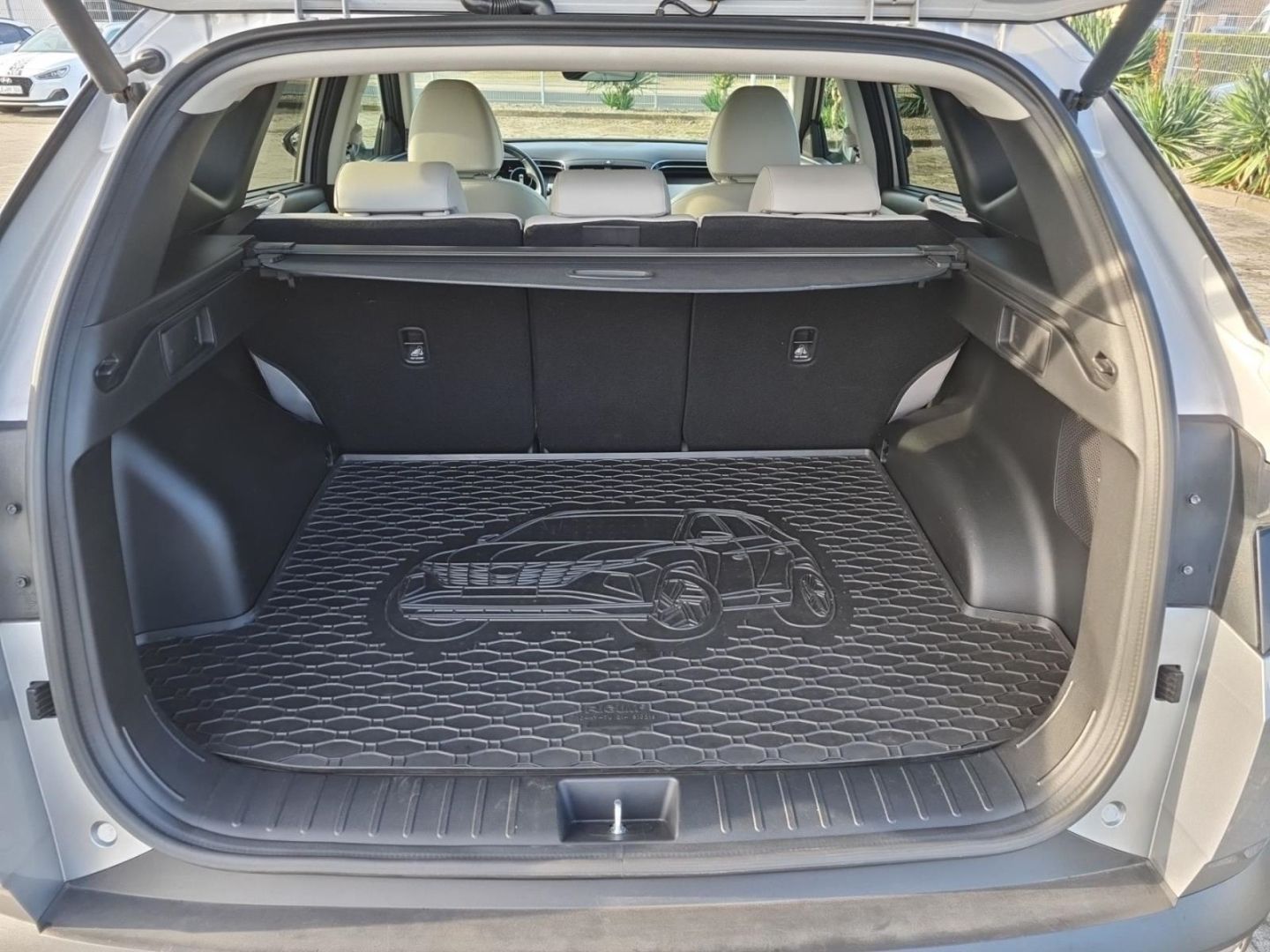 Fahrzeugabbildung Hyundai Tucson Prime Mild-Hybrid NEW 1.6 CRDi 136PS (+48