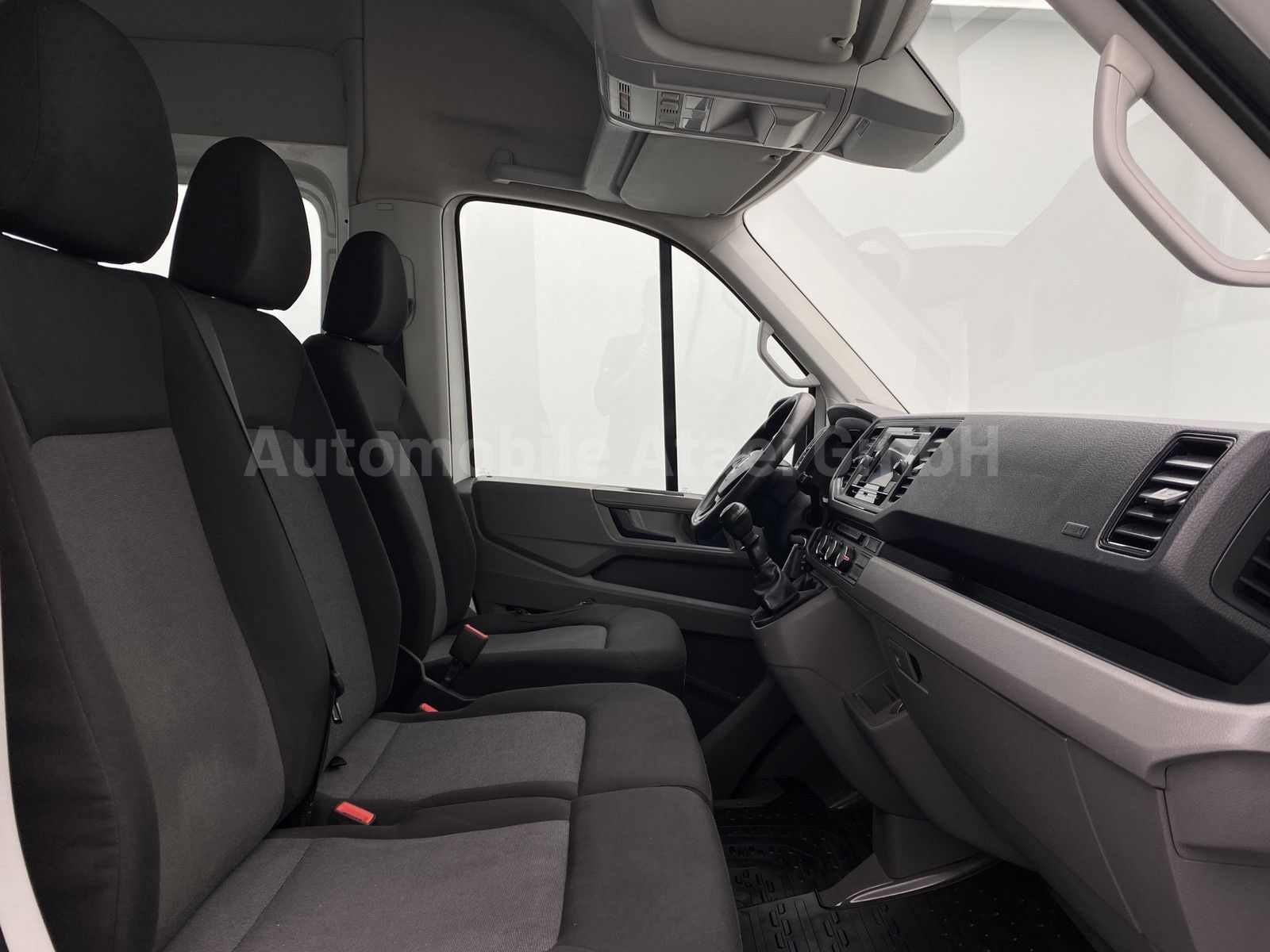 Fahrzeugabbildung Volkswagen Crafter 35 Plus *MIXTO MAXI+7-SITZE* KAMERA 3273