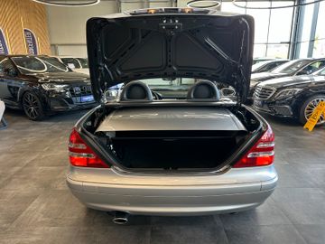 MYAUTOCENTER – Gebraucht- und Jahreswagen mit Werkstattservice in Pfaffenhofen Mercedes-Benz SLK 230 Kompressor ""1.HAND*KLIMA*LEDER*SZHZ*