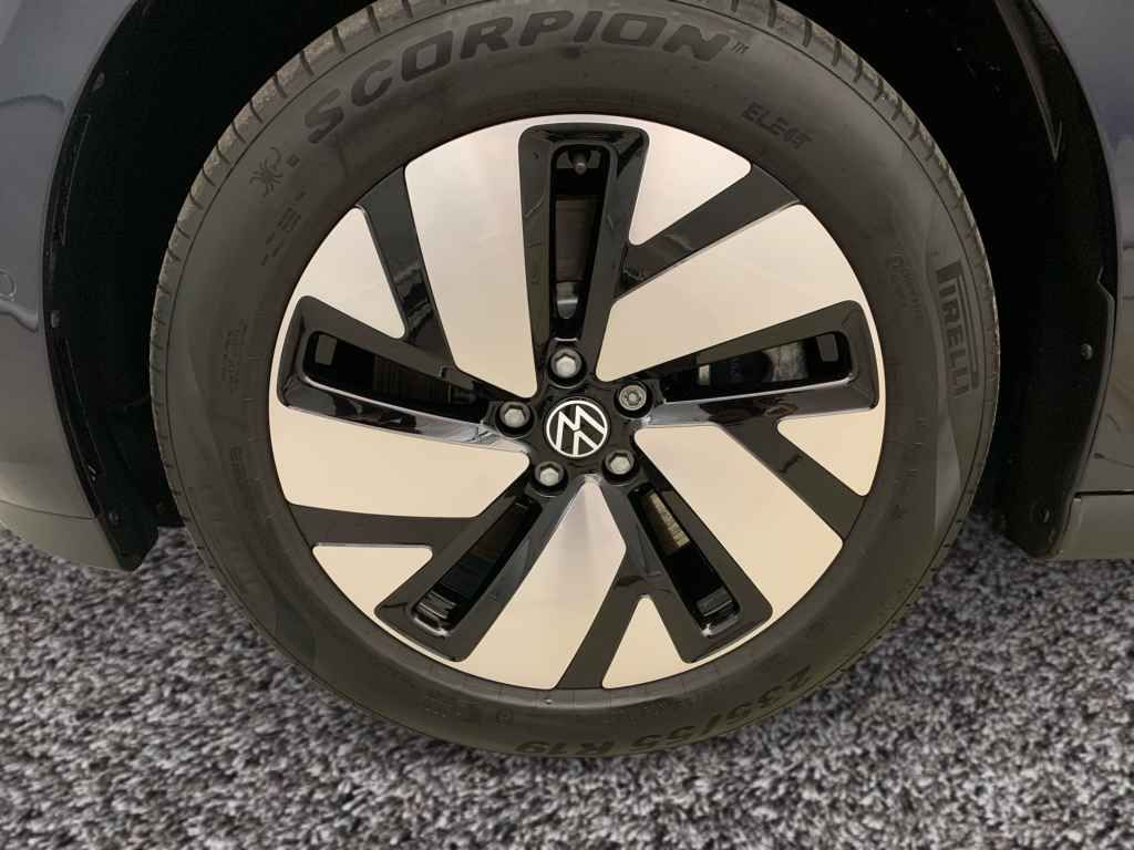Volkswagen ID.Buzz Pro LANG LR 7S AHK WÄRME ACC NAV R-CAM foto 5
