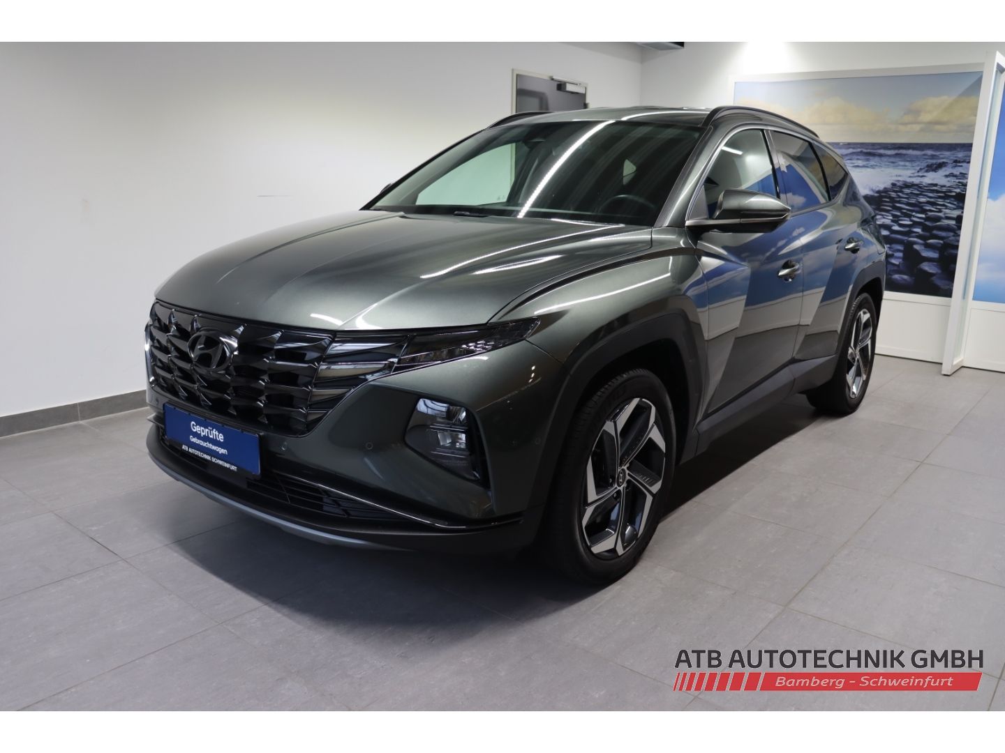 Fahrzeugabbildung Hyundai Tucson Prime PHEV 1.6 T-GDi 4WD 97,4% SOH Navi S
