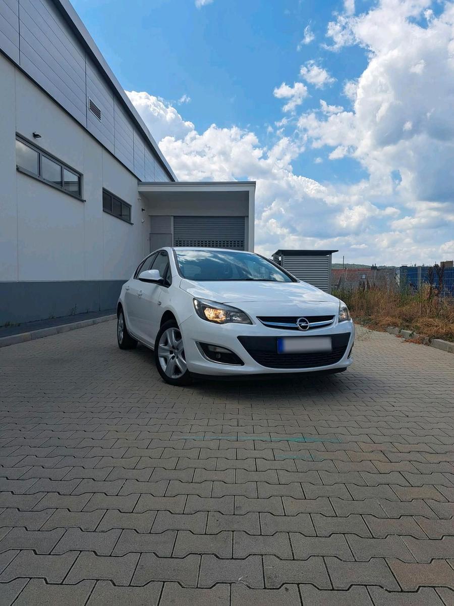 Opel Astra