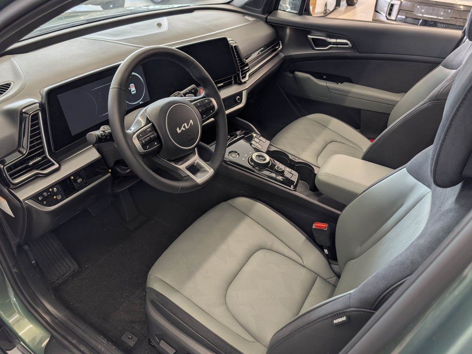 KIA Sportage 1.6 T-GDI HEV AWD Nightline Schiebedach – Bild 36