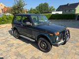 Lada Niva 4x4 (2121)   99.600 km  TÜV 06... - gebrauchte Lada Niva aus dem Jahr 2012