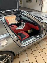 Mercedes-Benz SLS AMG 6.2 V8 - - Mercedes-Benz SLS AMG: Von Privat