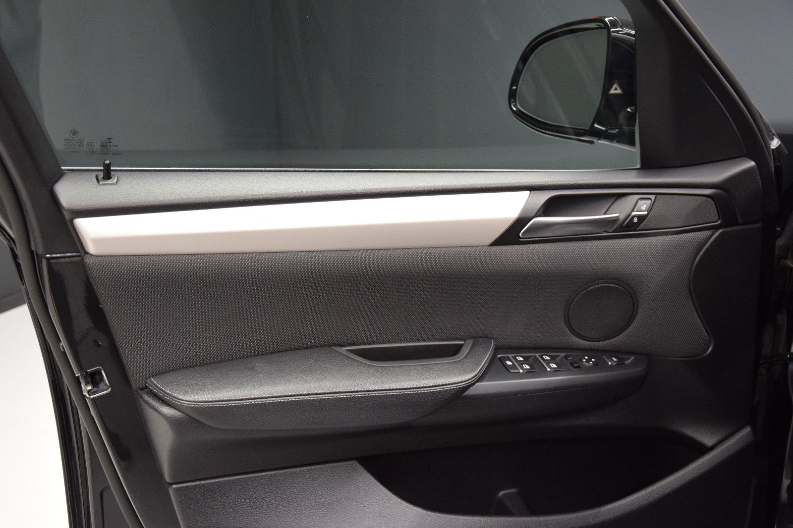 Fahrzeugabbildung BMW X3 xDrive 20d TeilLeder ACC HuD Pano Xen 360°