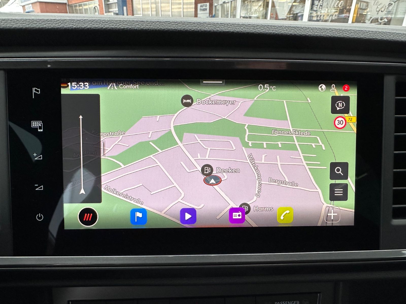 Fahrzeugabbildung CUPRA Ateca 1.5 TSI DSG ACC/Navi/SHZG/eHeck/LED/Travel