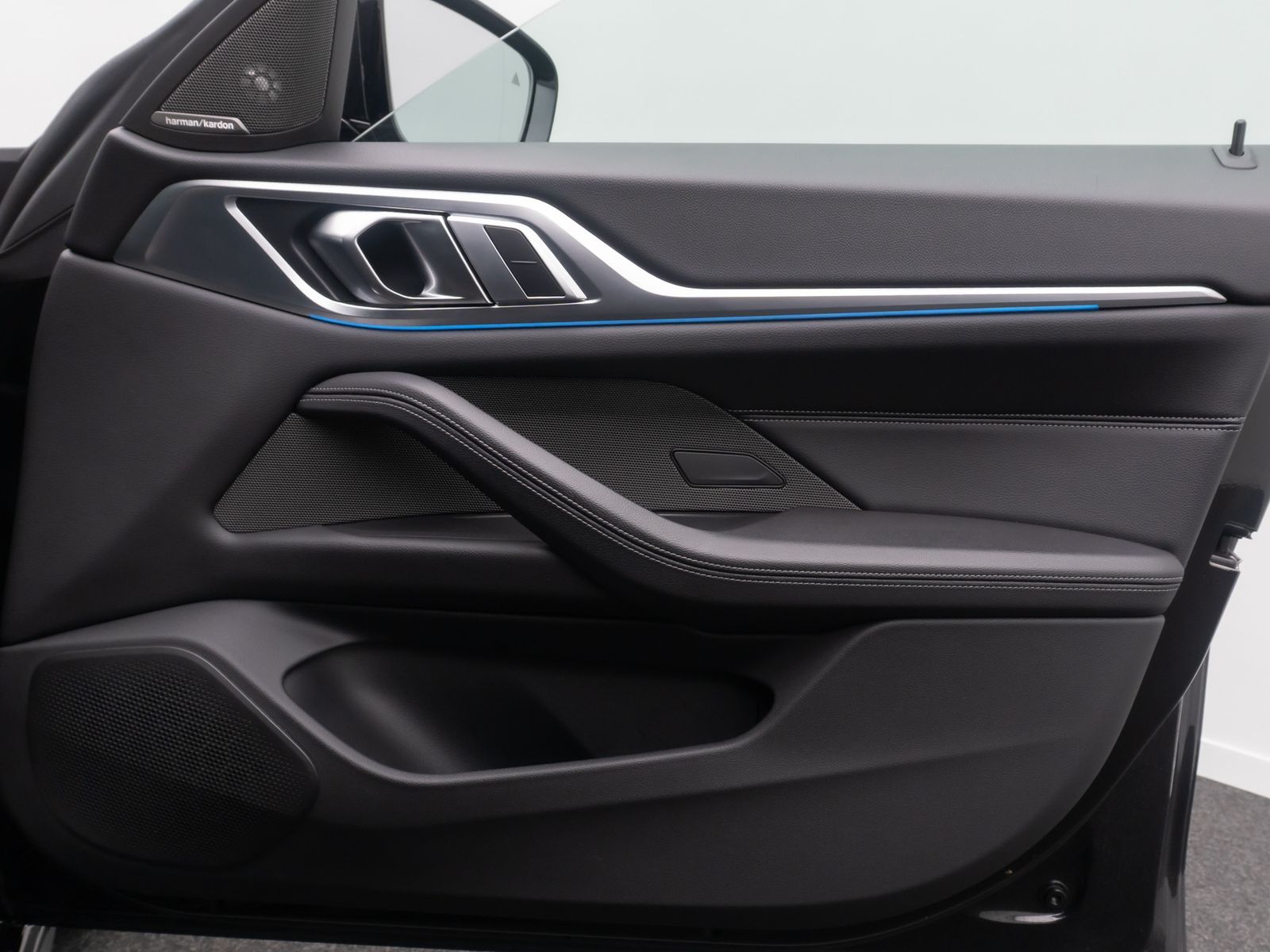 Fahrzeugabbildung BMW i4 eD40 Gran Coupe M Sport 360°HUD H/K Laser DAB