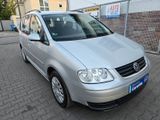 Volkswagen Touran Trendline TÜV neu Ahk - Volkswagen Touran aus 2005