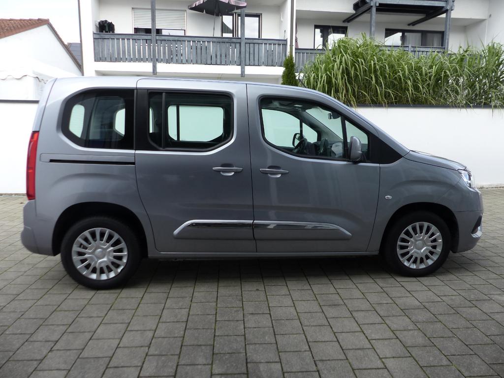 Toyota Proace City