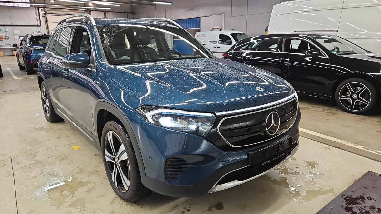 Mercedes-Benz EQB 350 4Matic*Leder*Navi*LED.......