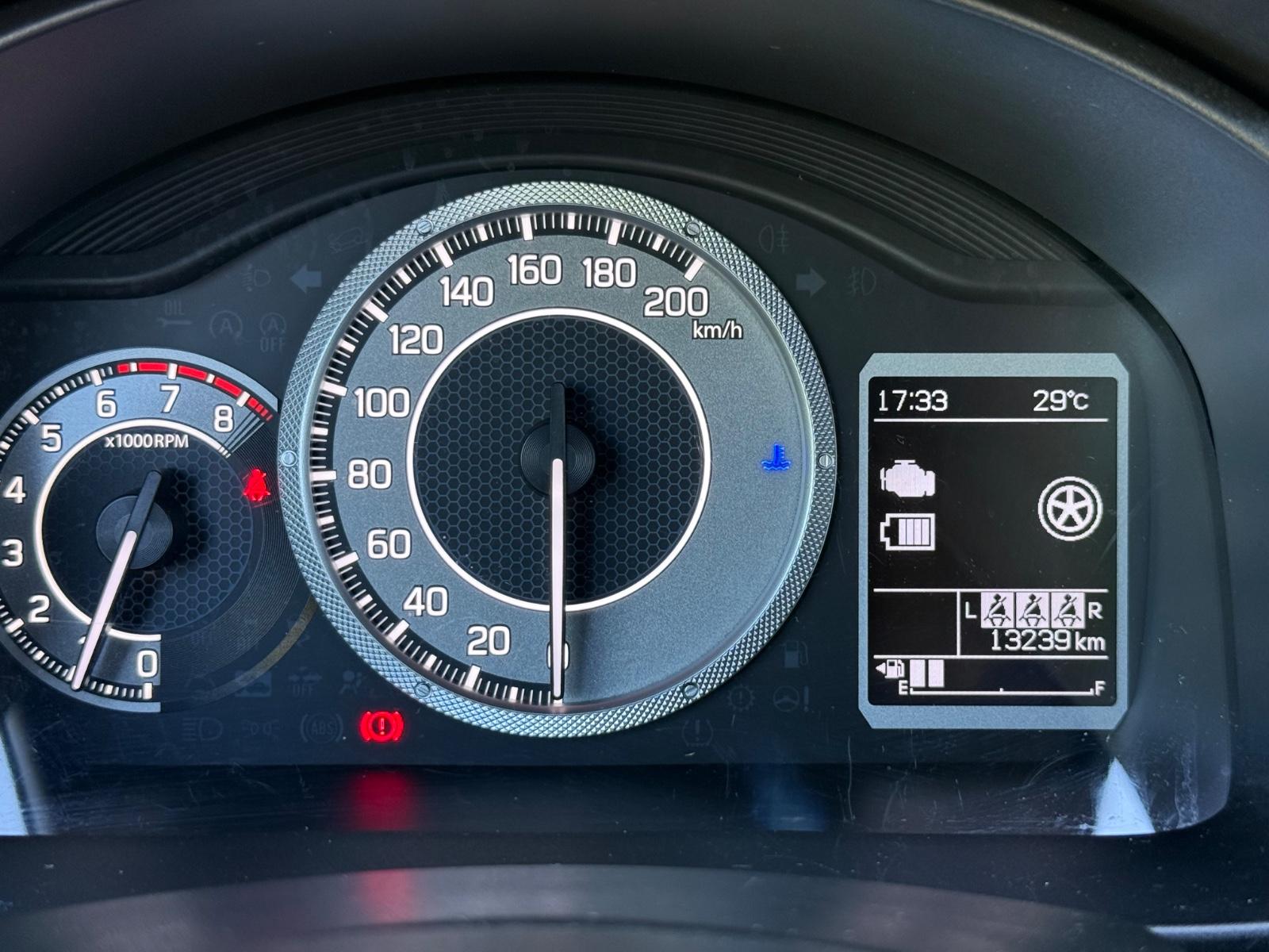 Suzuki Ignis erst 13239 km HU INSP NEU 66 kW