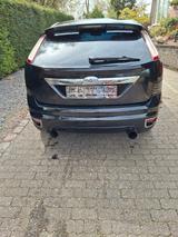 Ford Focus 2,0 16V MKII Titanium RS Look - Ford Focus: 16 16v