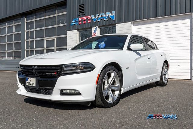 Dodge Charger RT 5.7 V8 HEMI 20 Zoll Sitzheizung