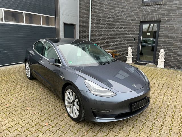 Tesla Model 3 Long Range/AWD/LED/PANO/Autopilot 3