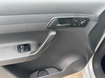 Volkswagen Caddy - 9