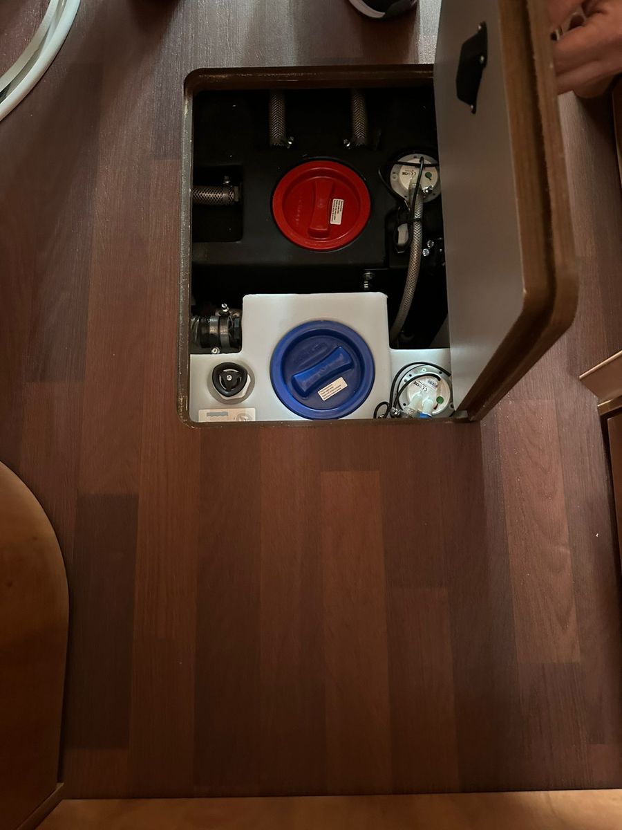Fahrzeugabbildung Carthago Chic C-Line 4.9 LE L  sehr viele Extras