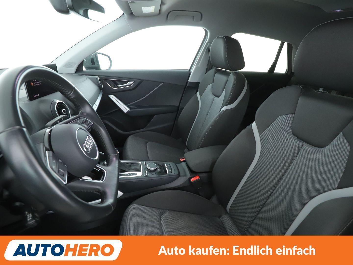 Audi Q2 40 TFSI quattro Sport Aut.*NAVI*LED*PDC*ACC*